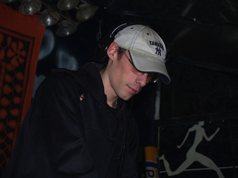 DJ X-Pulse live
